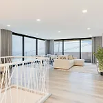 Robbie's Place By Madeira