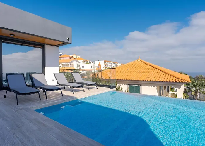 Robbie's Place By Madeira Feriehus Santa Cruz (Madeira)